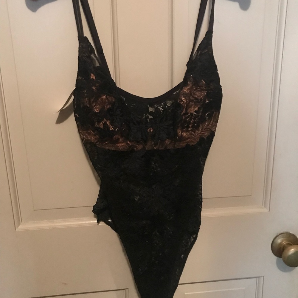 La Perla Black Lace Chemise with Floral Detailing